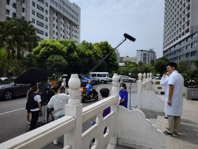 新巴尔虎右旗广告片拍摄公司低成本实现高规格制作的诀窍